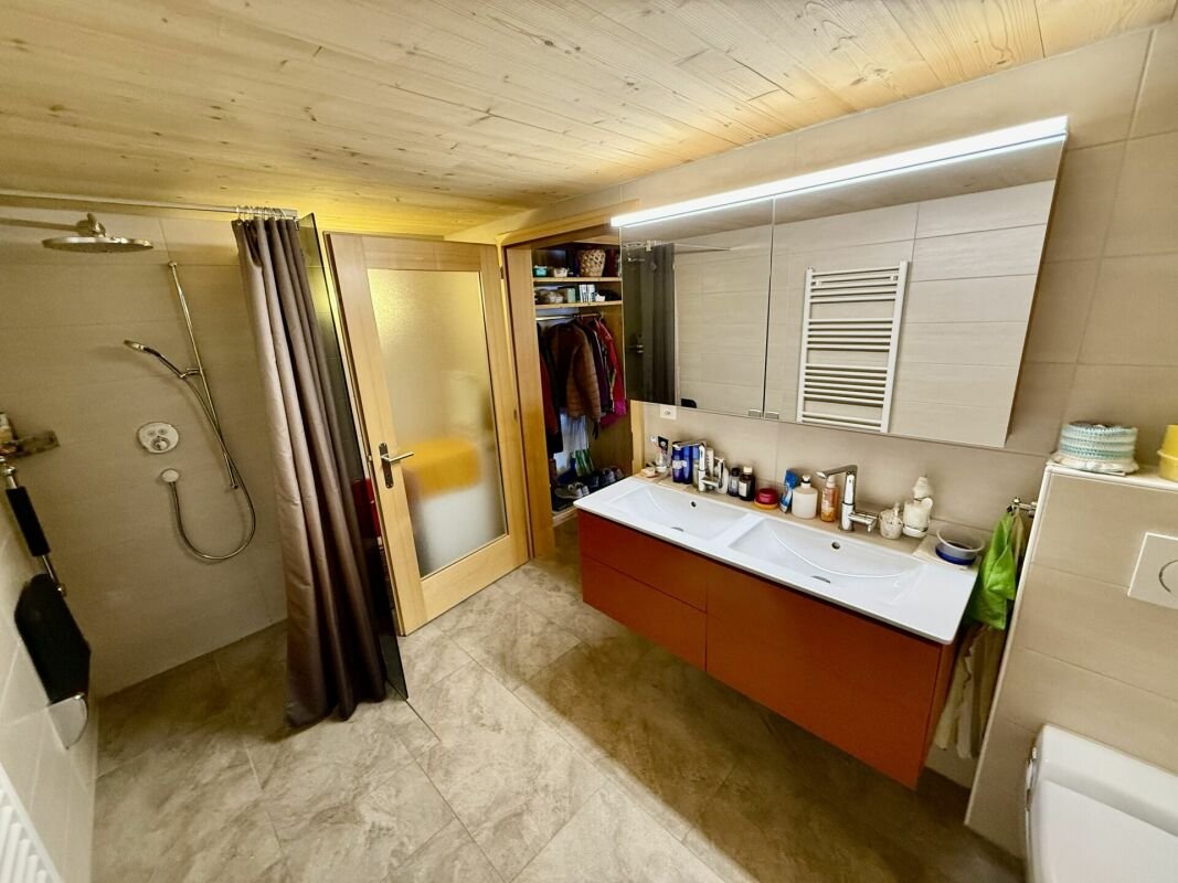 Saniertes ehemaliges Bauernhaus (DEFH)