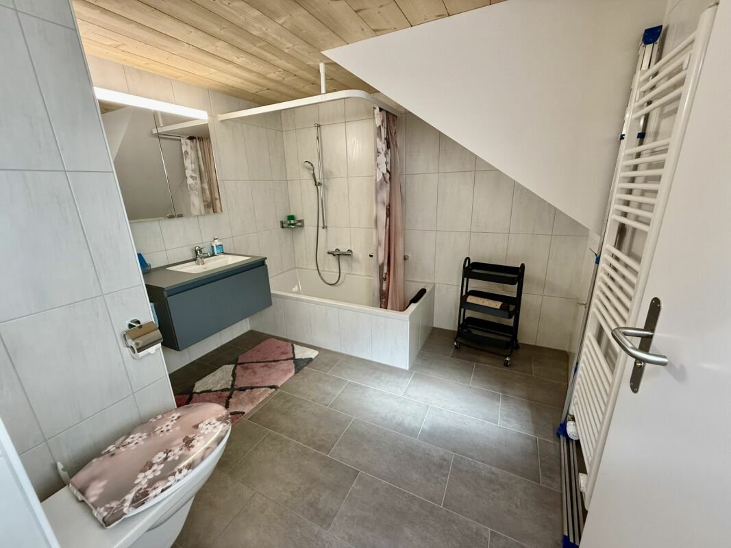 Saniertes ehemaliges Bauernhaus (DEFH)