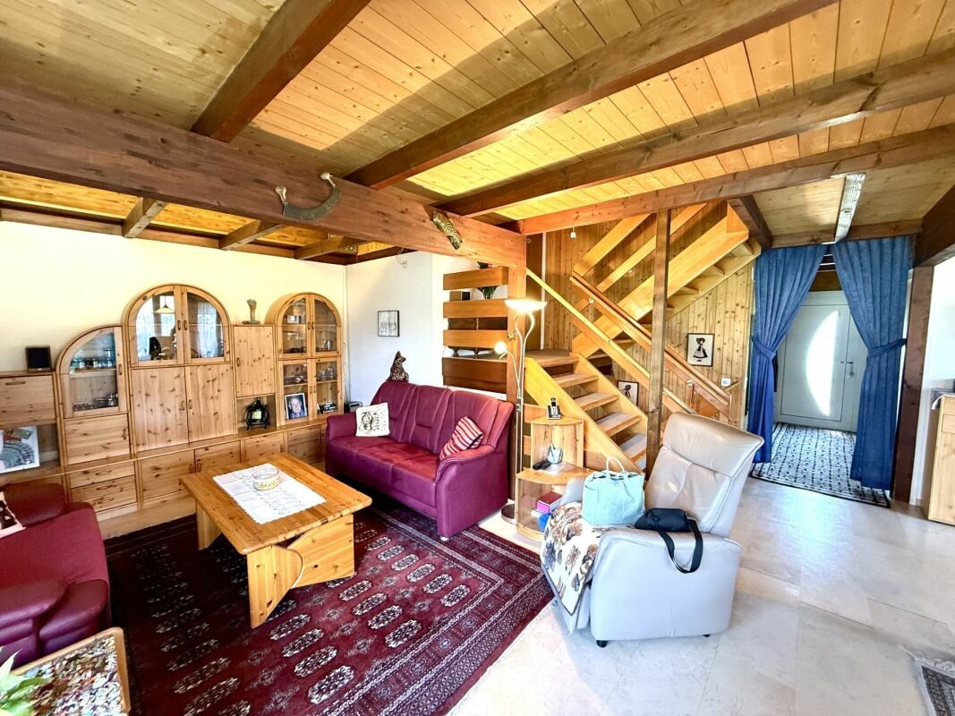 Freistehendes 5-Zimmer Einfamilienhaus